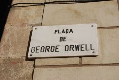 Die Plaça George Orwell liegt im Gotischen Viertel